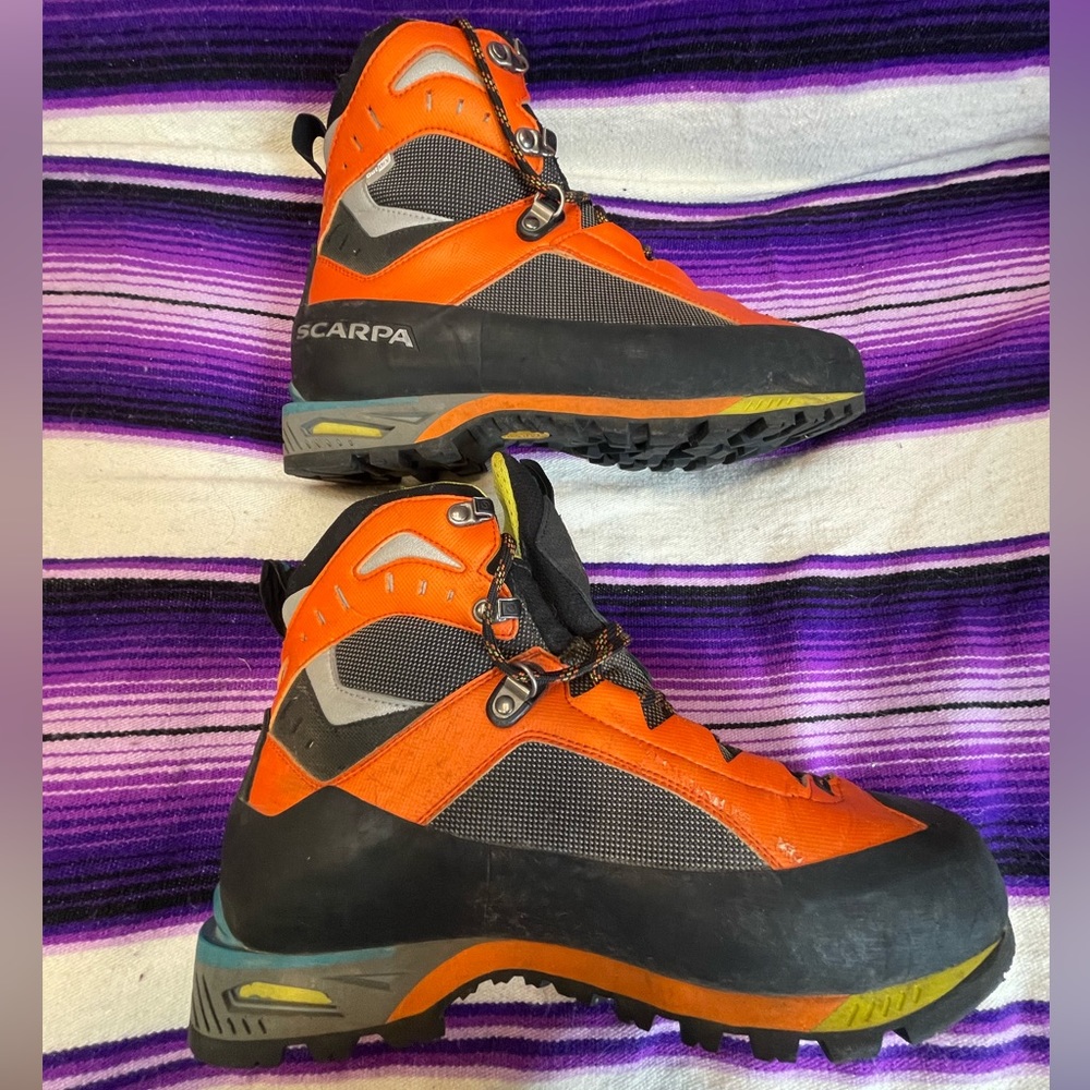Men’s Scarpa Charmoz OD Mountaineering Boot size 44 or 10.5